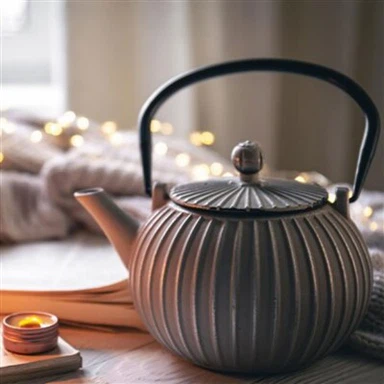 קומקום מפואר מברזל יצוק